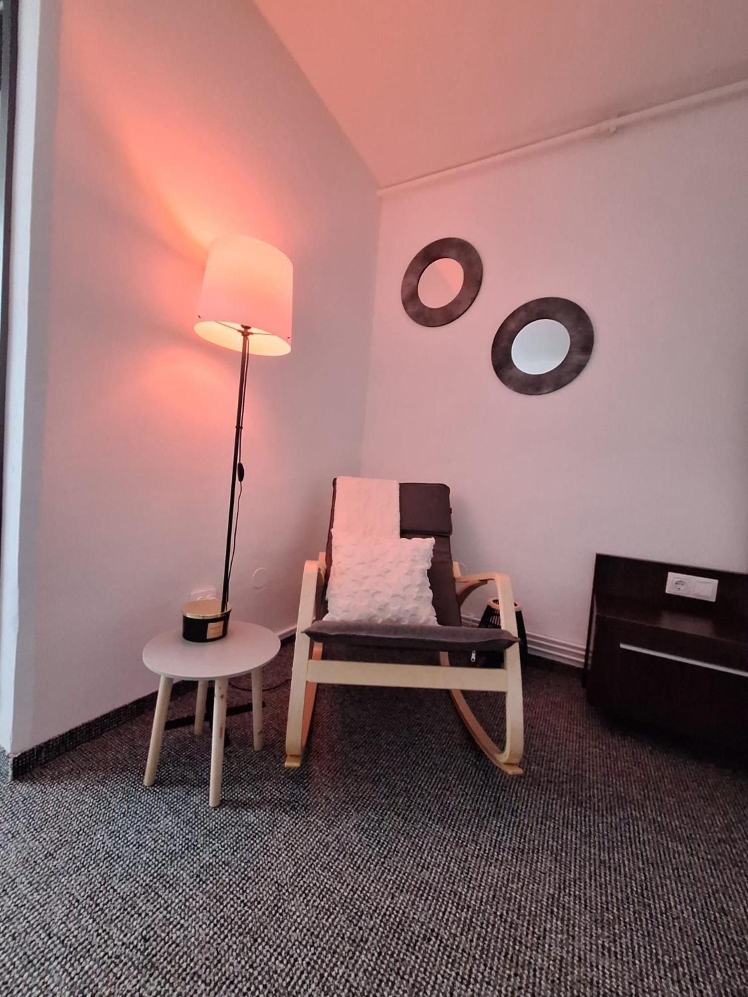 Onyx - Radiance Aparthotel Braşov Extérieur photo