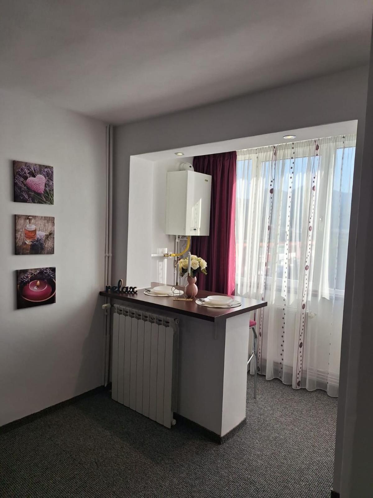 Onyx - Radiance Aparthotel Braşov Extérieur photo
