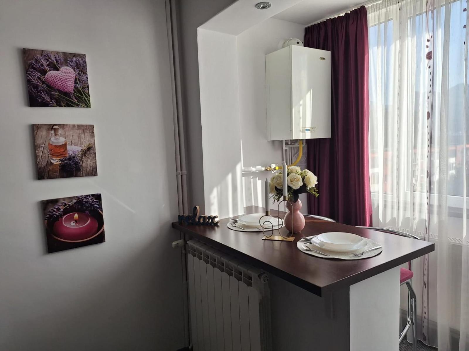 Onyx - Radiance Aparthotel Braşov Extérieur photo